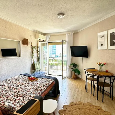 Heavenly Nest With Sea View דירה קלפה