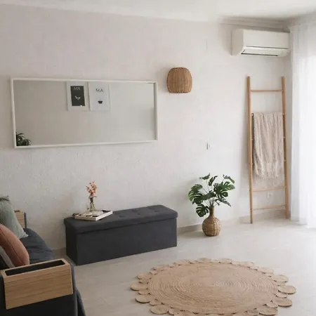 דירה Heavenly Nest With Sea View